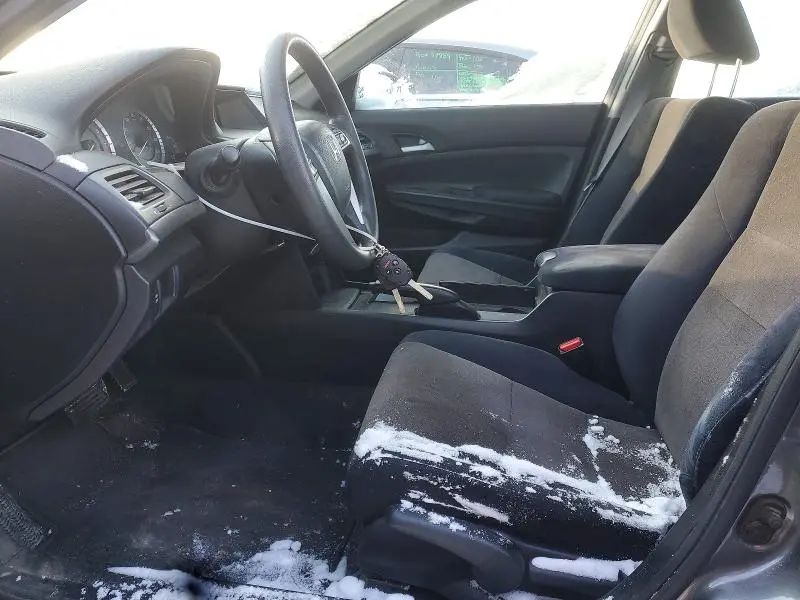 2010 HONDA ACCORD LX  