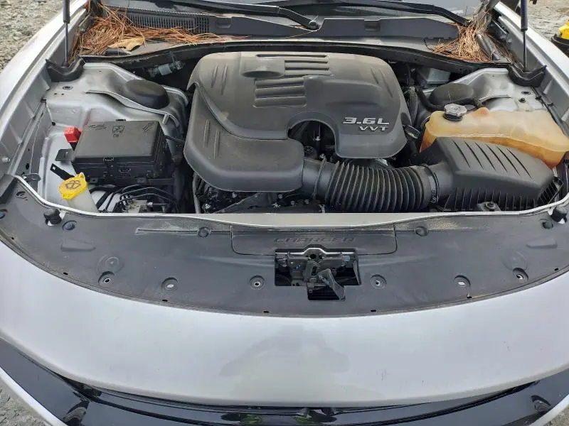 2020 DODGE CHARGER SXT  