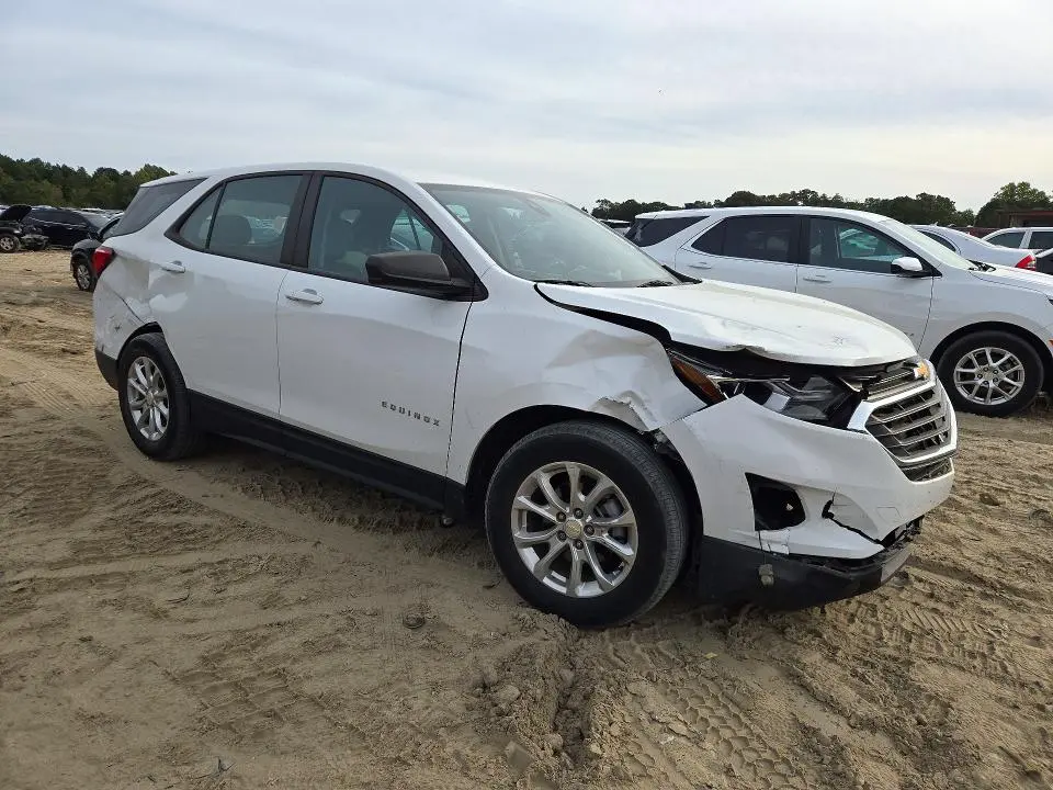 2021 CHEVROLET EQUINOX LS  
