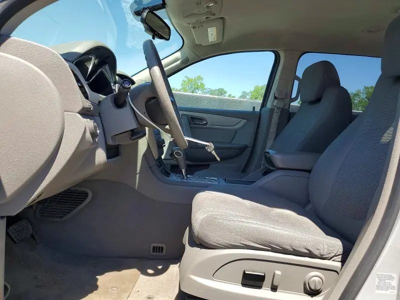 2017 CHEVROLET TRAVERSE LS  