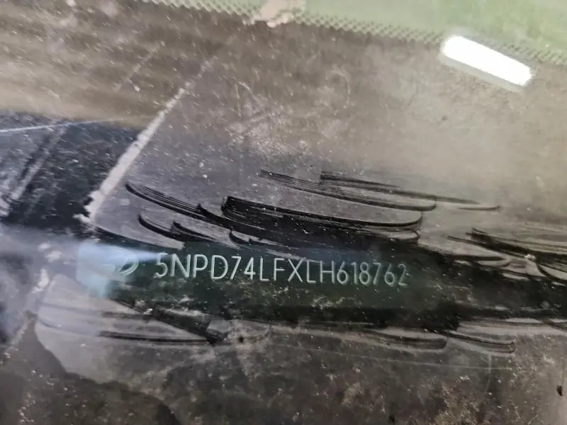 2020 HYUNDAI ELANTRA SE  