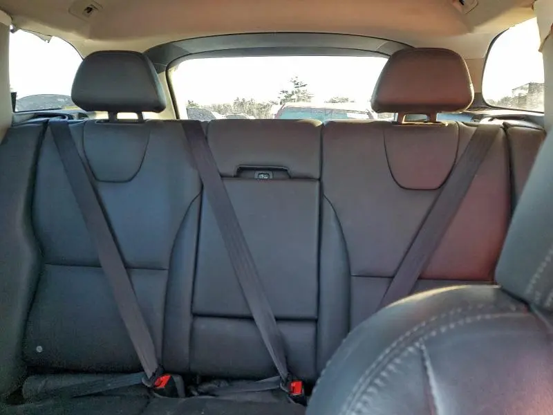 2015 VOLVO XC60 T6 PLATINUM  