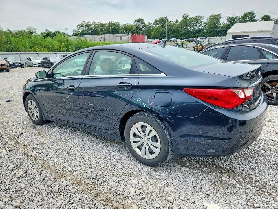 2012 HYUNDAI SONATA GLS  