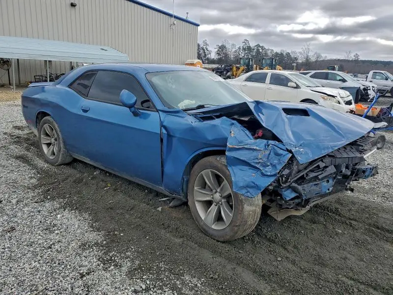 2020 DODGE CHALLENGER SXT  