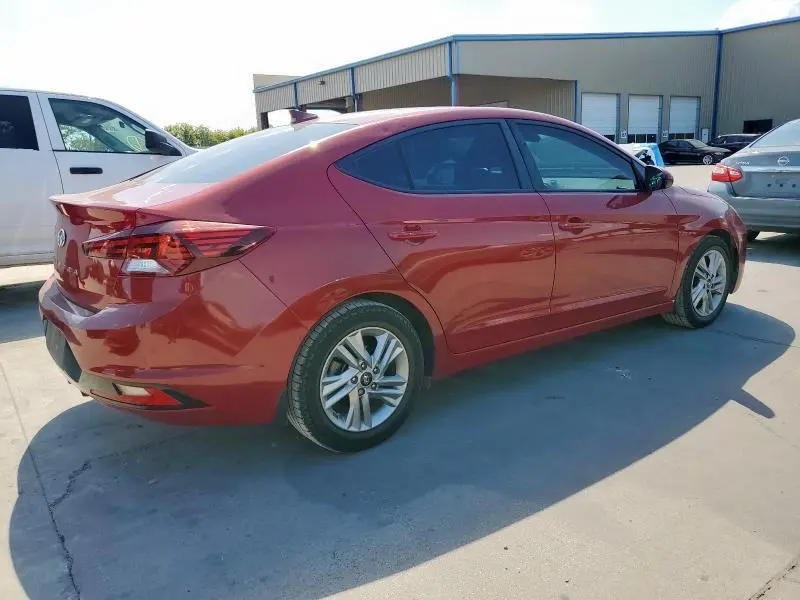 2019 HYUNDAI ELANTRA SEL  