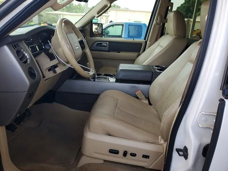 2011 FORD EXPEDITION XLT  