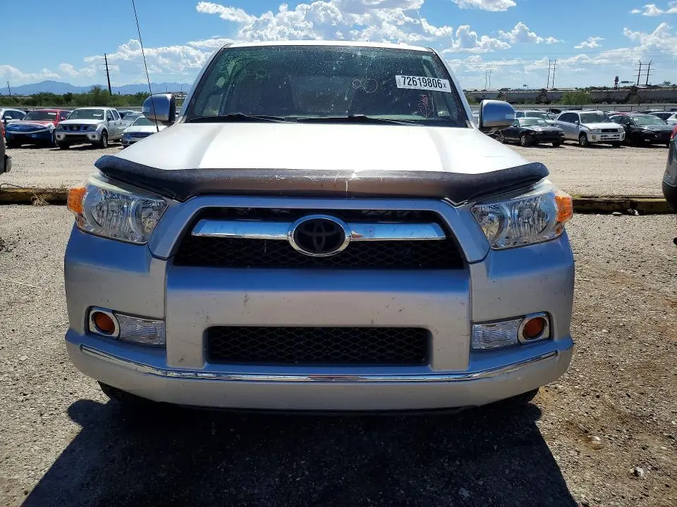 2010 TOYOTA 4RUNNER SR5  