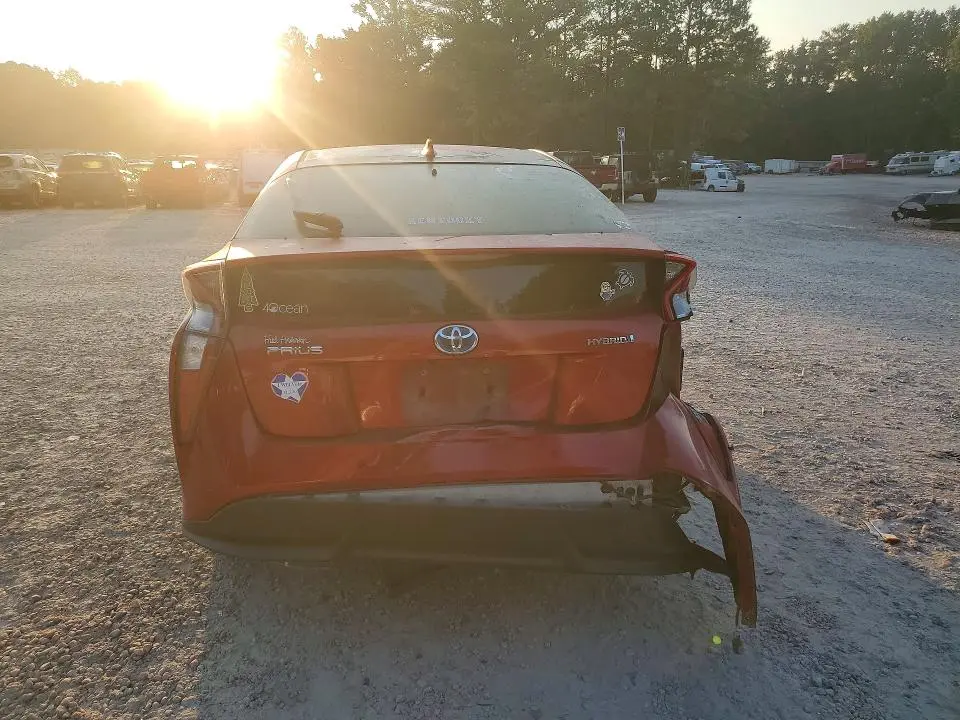2017 TOYOTA PRIUS THREE TOURING  