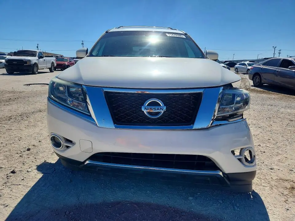 2016 NISSAN PATHFINDER PLATINUM  