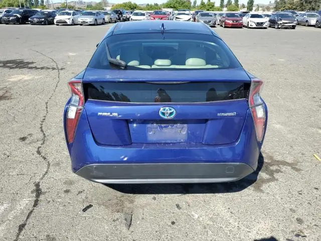 2016 TOYOTA PRIUS   