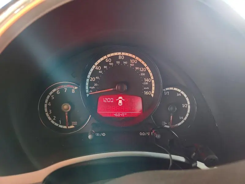 2013 VOLKSWAGEN BEETLE   