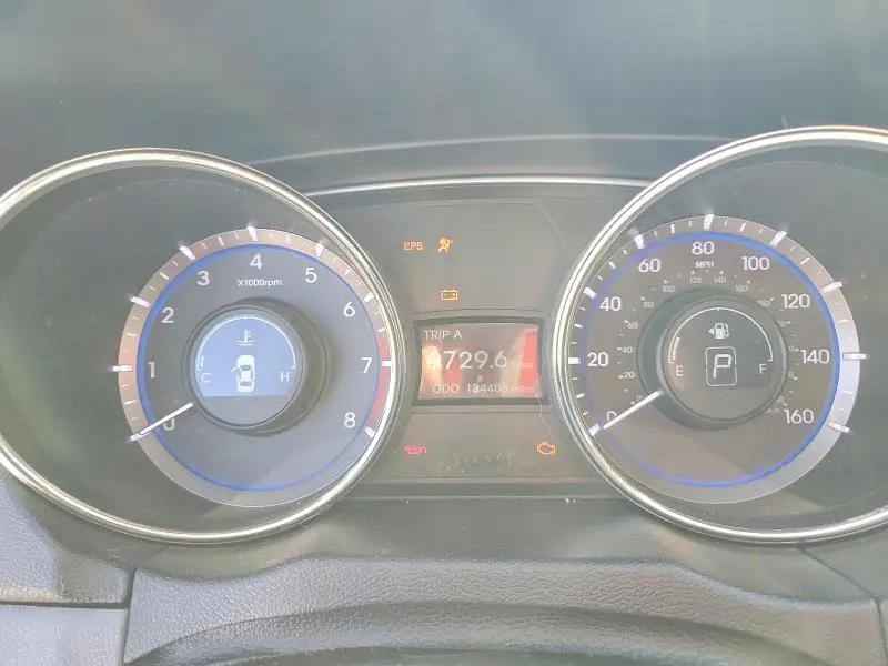 2012 HYUNDAI SONATA GLS  