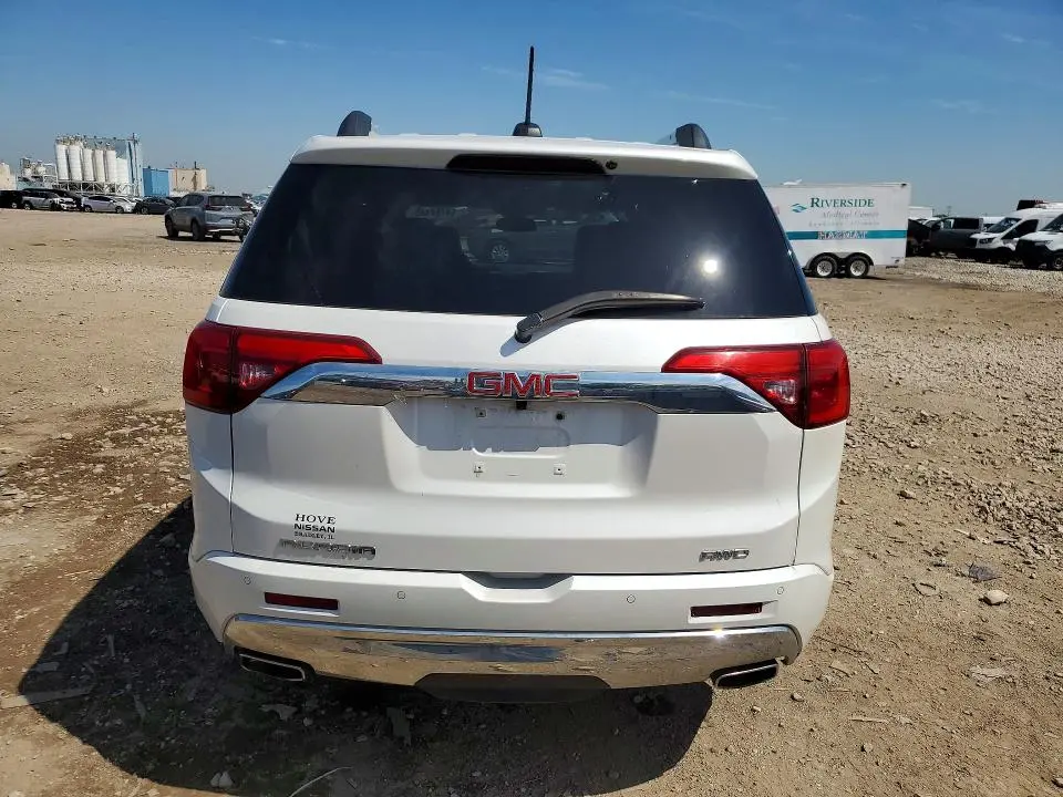 2017 GMC ACADIA DENALI  