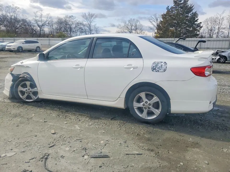 2012 TOYOTA COROLLA S  
