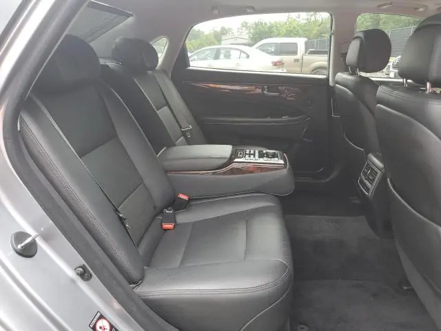 2014 HYUNDAI EQUUS SIGNATURE  