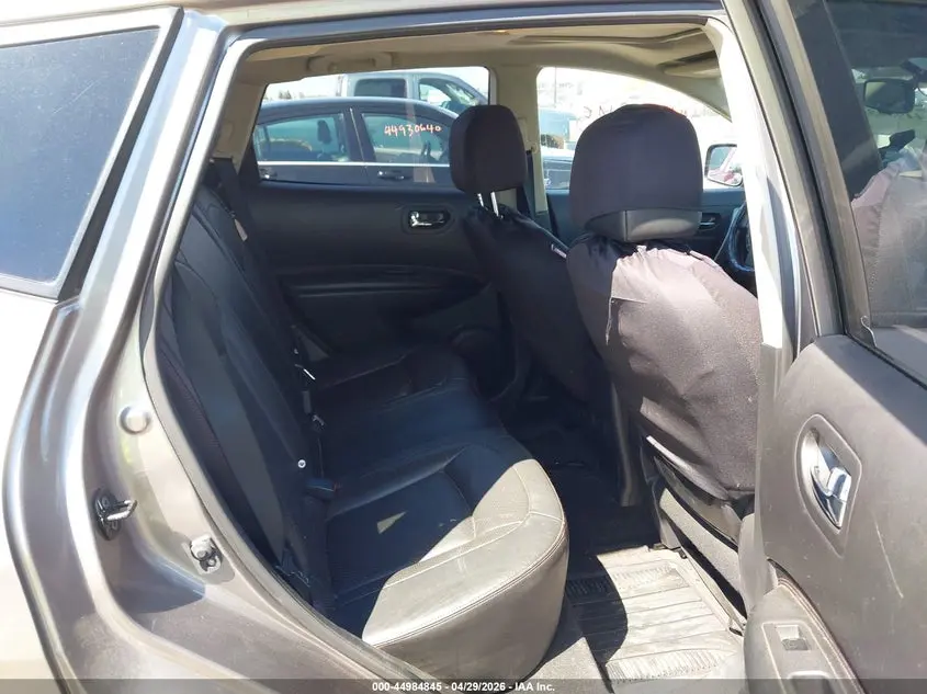 2011 NISSAN ROGUE SV