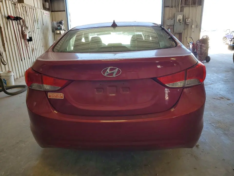 2013 HYUNDAI ELANTRA GLS  