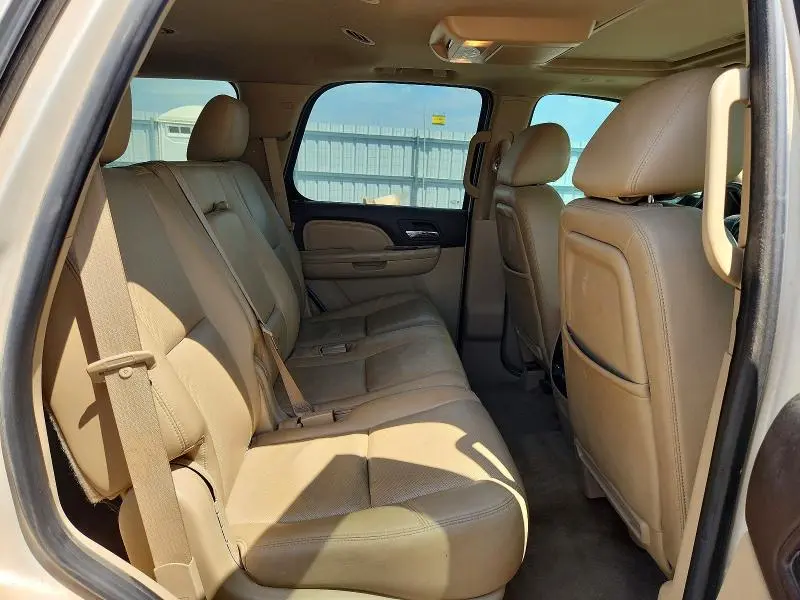 2011 GMC YUKON DENALI  