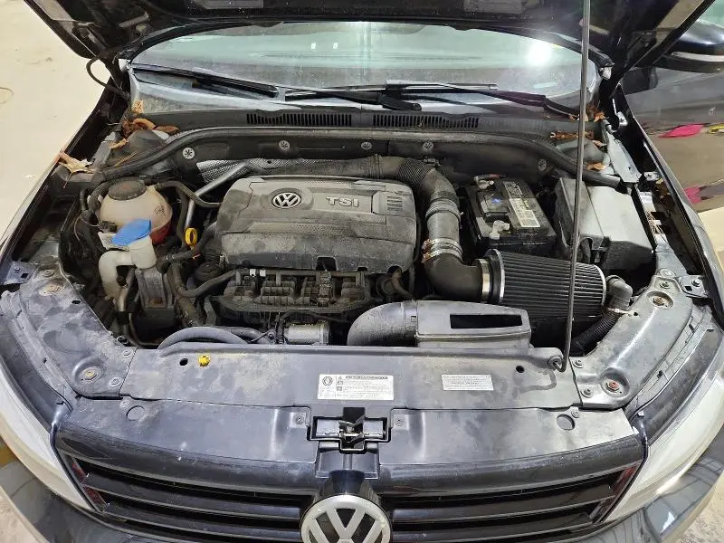 2018 VOLKSWAGEN JETTA SPORT  