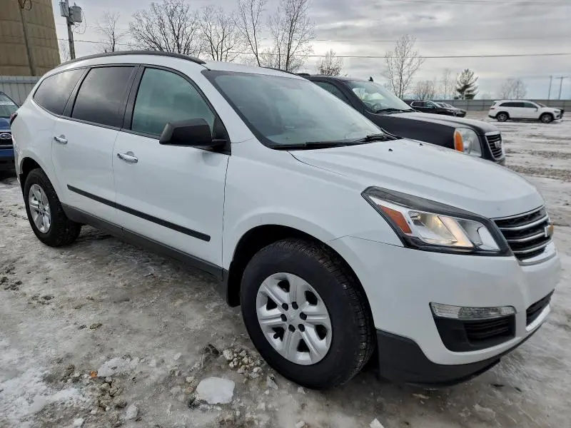 2016 CHEVROLET TRAVERSE LS  