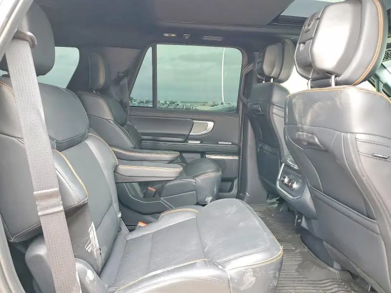 2026 FORD EXPEDITION TREMOR  