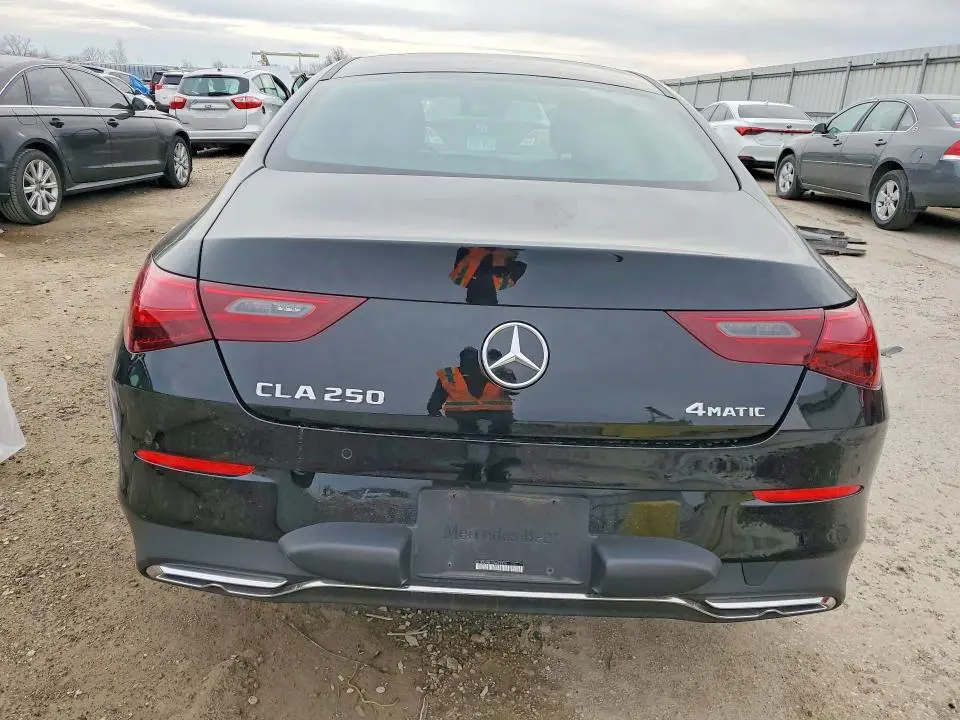 2024 MERCEDES-BENZ CLA 250 4MATIC  