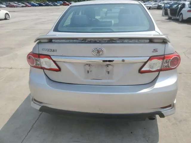 2011 TOYOTA COROLLA BASE  