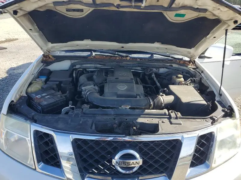 2012 NISSAN PATHFINDER S  