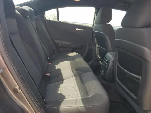 2017 DODGE CHARGER SE  