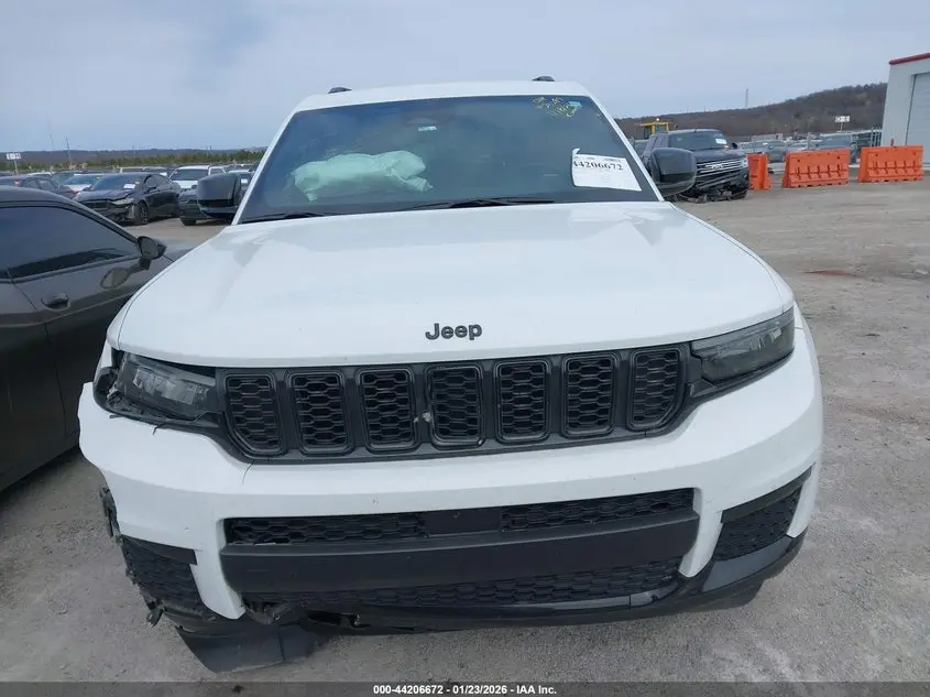 2023 JEEP GRAND CHEROKEE L ALTITUDE 4X4