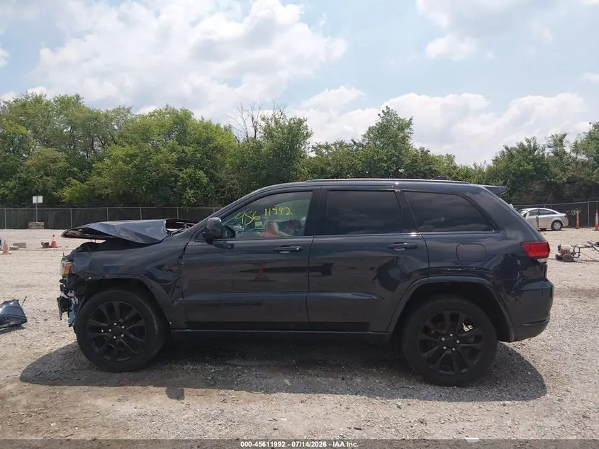 2017 JEEP GRAND CHEROKEE ALTITUDE 4X4