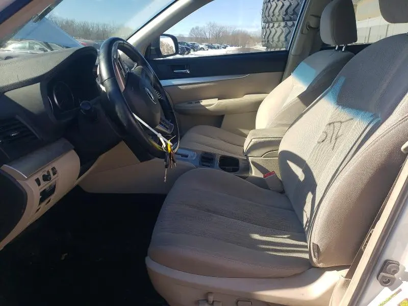 2013 SUBARU OUTBACK 2.5I PREMIUM  