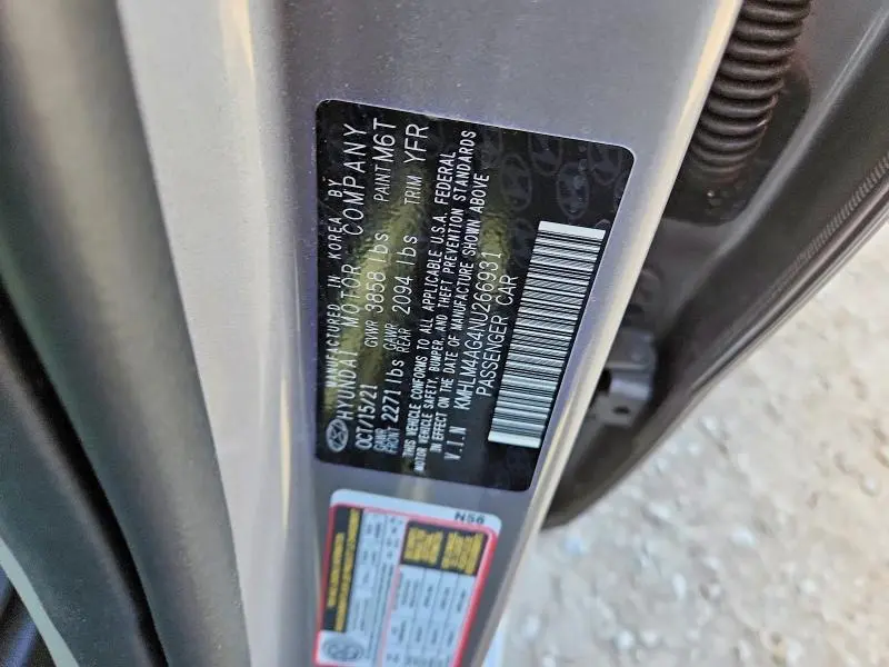 2022 HYUNDAI ELANTRA SEL  