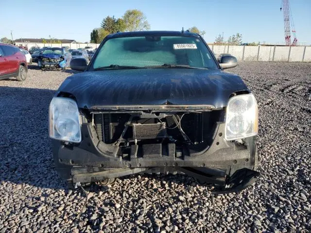 2013 GMC YUKON XL DENALI  