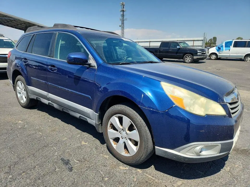 2011 SUBARU OUTBACK 2.5I PREMIUM  