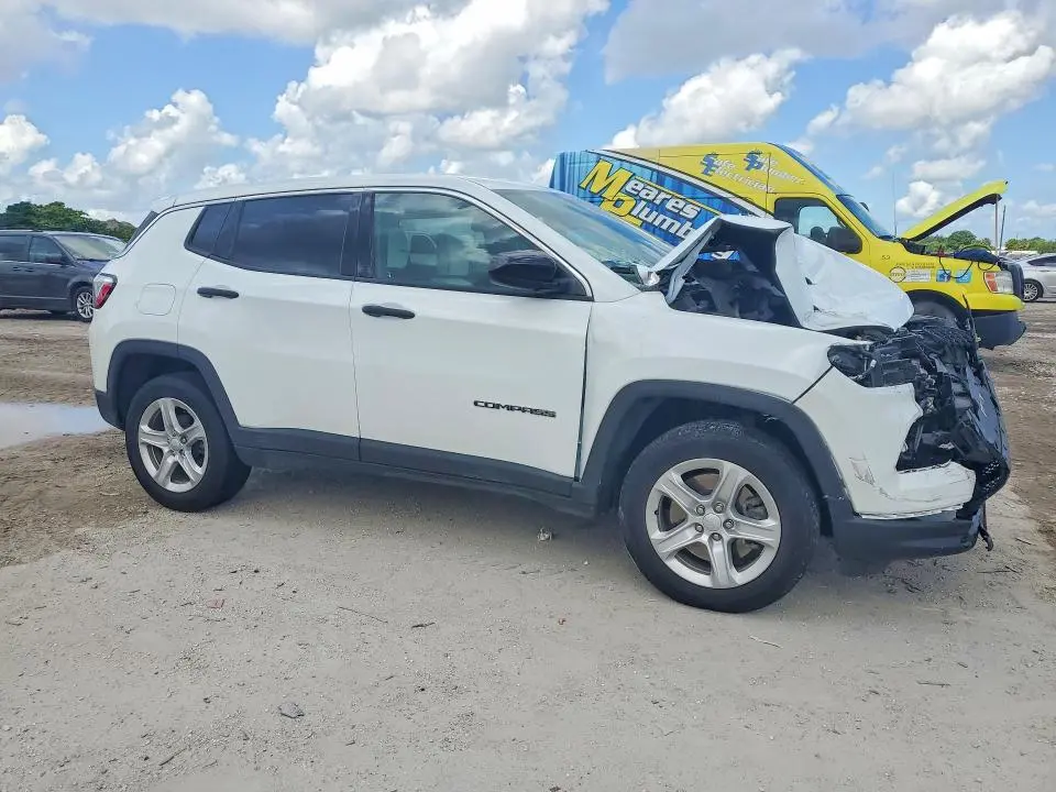 2023 JEEP COMPASS SPORT  