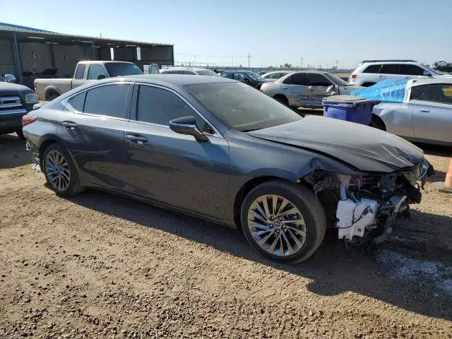 2025 LEXUS ES 300H BASE  
