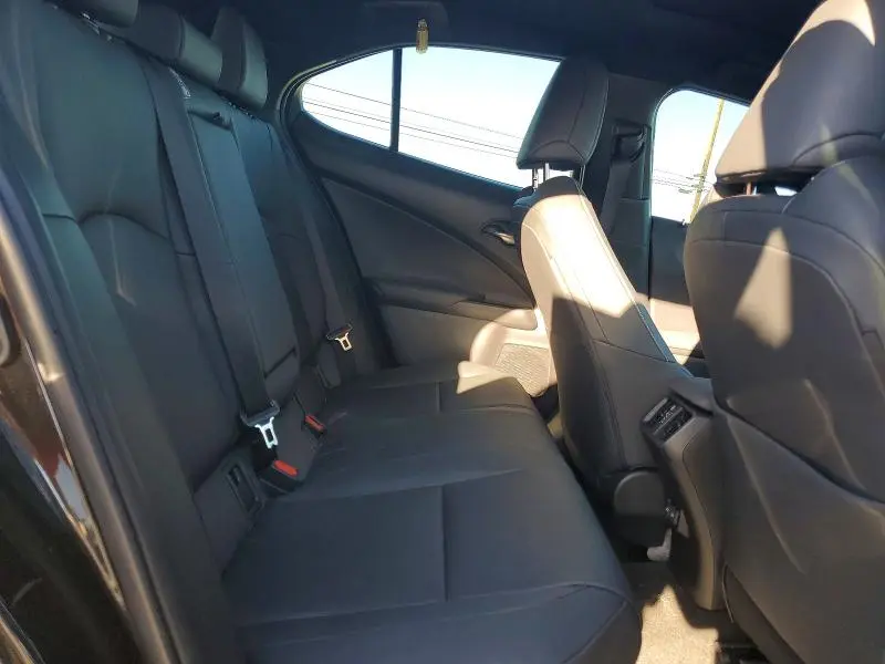 2024 LEXUS UX 250H BASE  