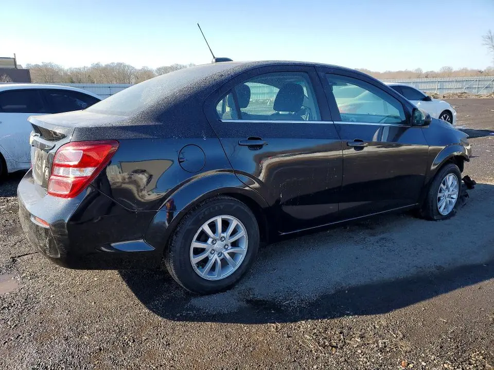 2020 CHEVROLET SONIC LT  