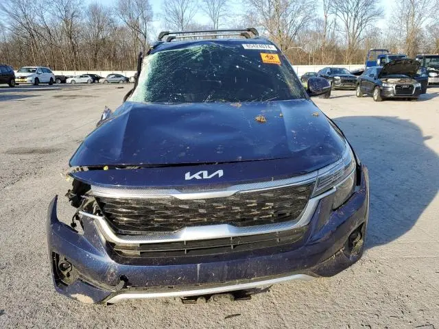 2022 KIA SELTOS EX  