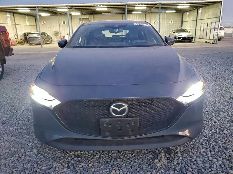 2022 MAZDA 3 PREMIUM  