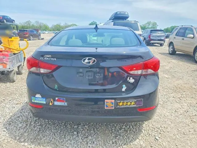 2015 HYUNDAI ELANTRA SE  