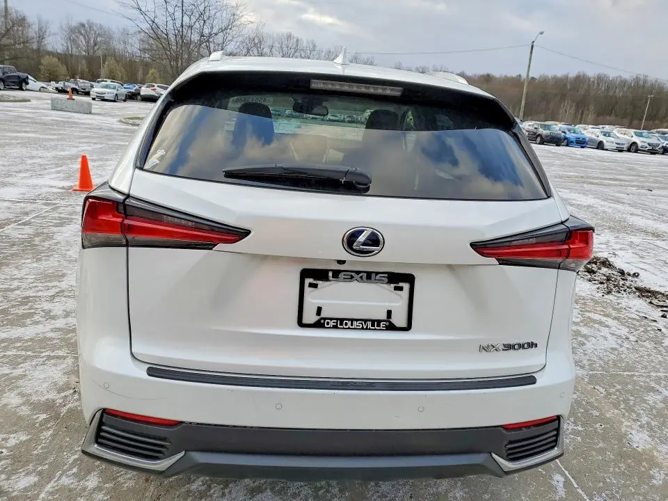 2021 LEXUS NX 300H BASE  