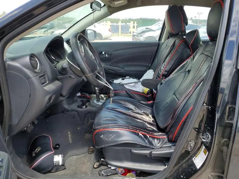 2018 NISSAN VERSA SV  