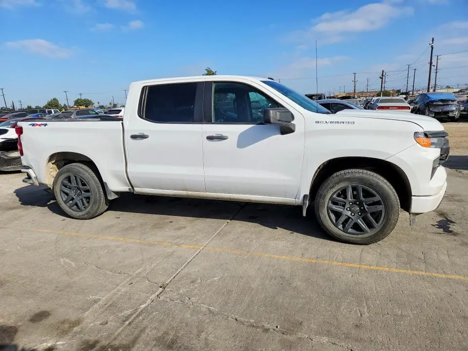 2023 CHEVROLET SILVERADO K1500 CUSTOM  