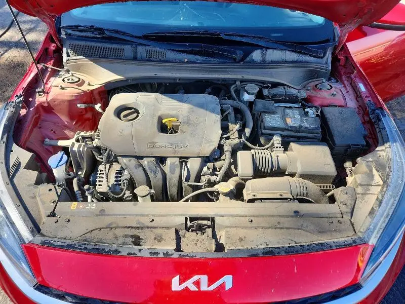 2023 KIA FORTE LXS  