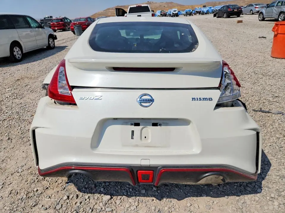 2017 NISSAN 370Z NISMO TECH  
