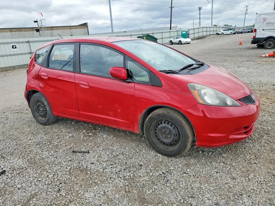 2012 HONDA FIT   