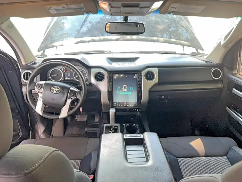 2016 TOYOTA TUNDRA CREWMAX SR5  