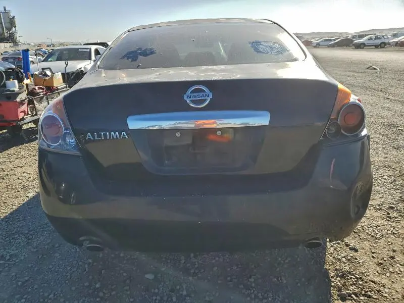2010 NISSAN ALTIMA BASE  